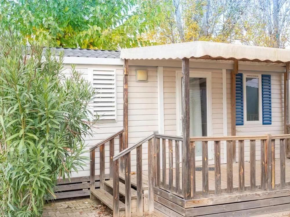 Camping Pleine Mer Hotel Vias Bagian luar foto