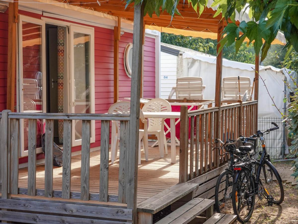 Camping Pleine Mer Hotel Vias Bagian luar foto