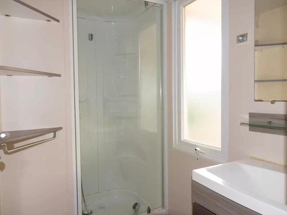 Camping Pleine Mer Hotel Vias Ruang foto